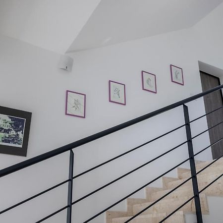 Apartment Apsyrtides Mali Losinj Exterior photo