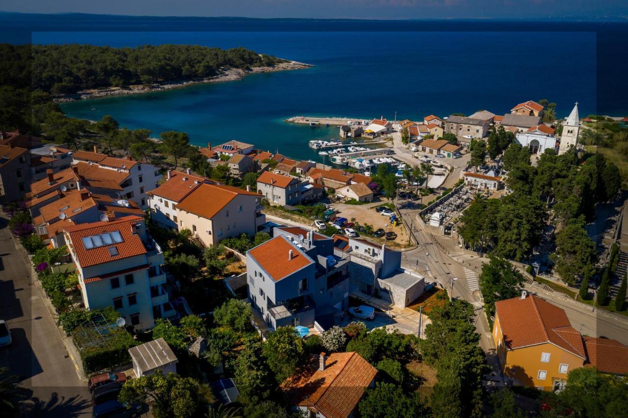 Apartment Apsyrtides Mali Losinj Exterior photo