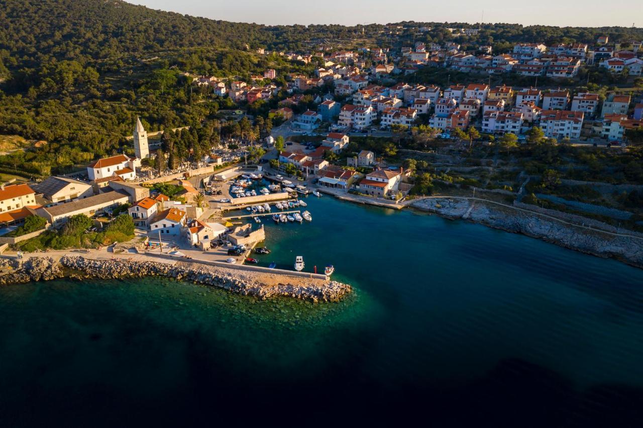 Apartment Apsyrtides Mali Losinj Exterior photo