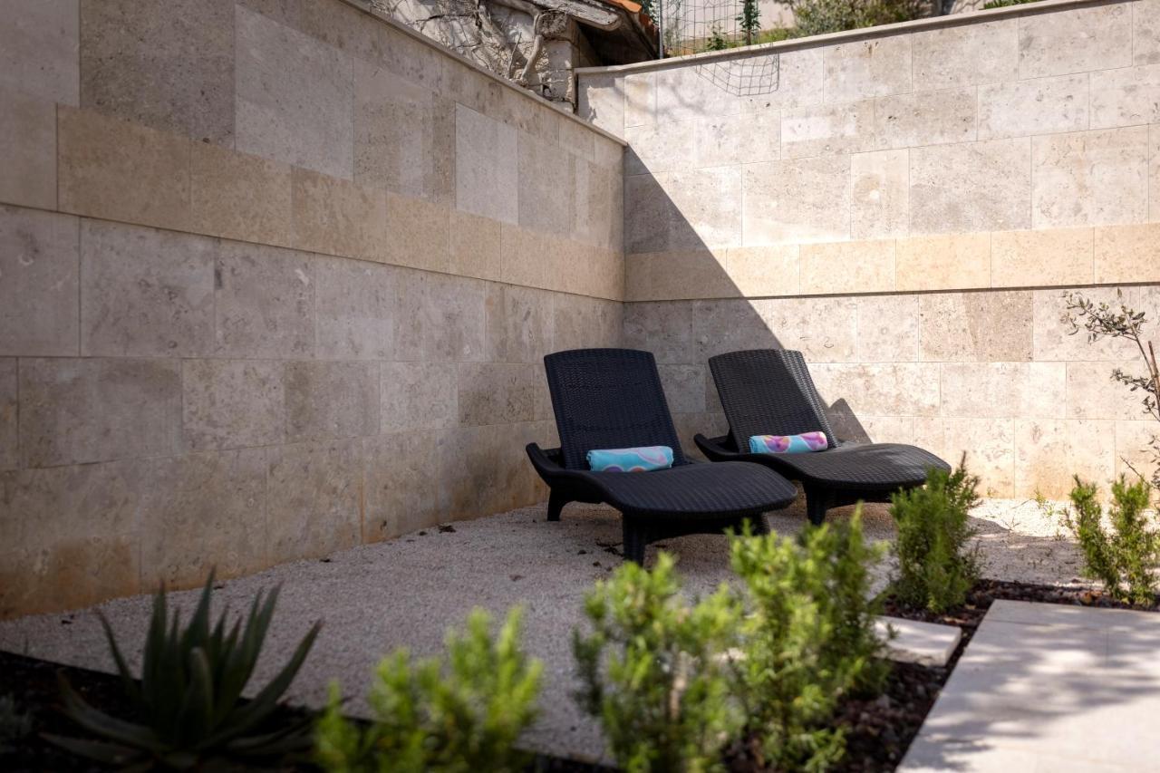 Apartment Apsyrtides Mali Losinj Exterior photo